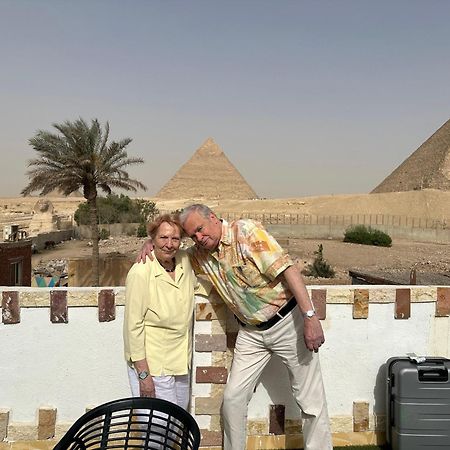Golden Scarab Pyramids Hotel Kafret el-Gabal Zewnętrze zdjęcie